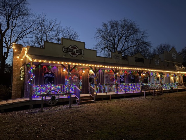 Country Christmas Returns to Cartwright Grove at Mayfield-Graves County Fairgrounds