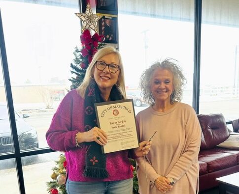 Leslie Kimbell Gets Key To The City